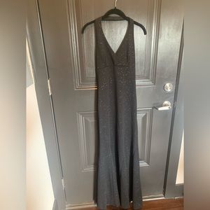 Black cocktail dress with sparkles, only worn once!